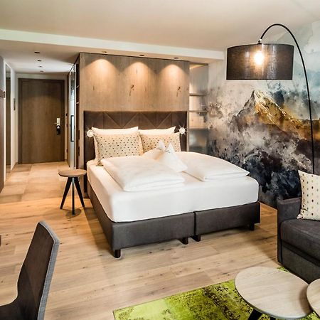 Alpine Luxury Spa Resort Schwarzenstein ルタゴ エクステリア 写真