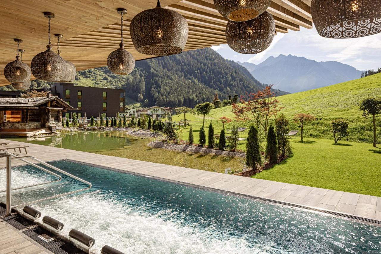 Alpine Luxury Spa Resort Schwarzenstein ルタゴ エクステリア 写真
