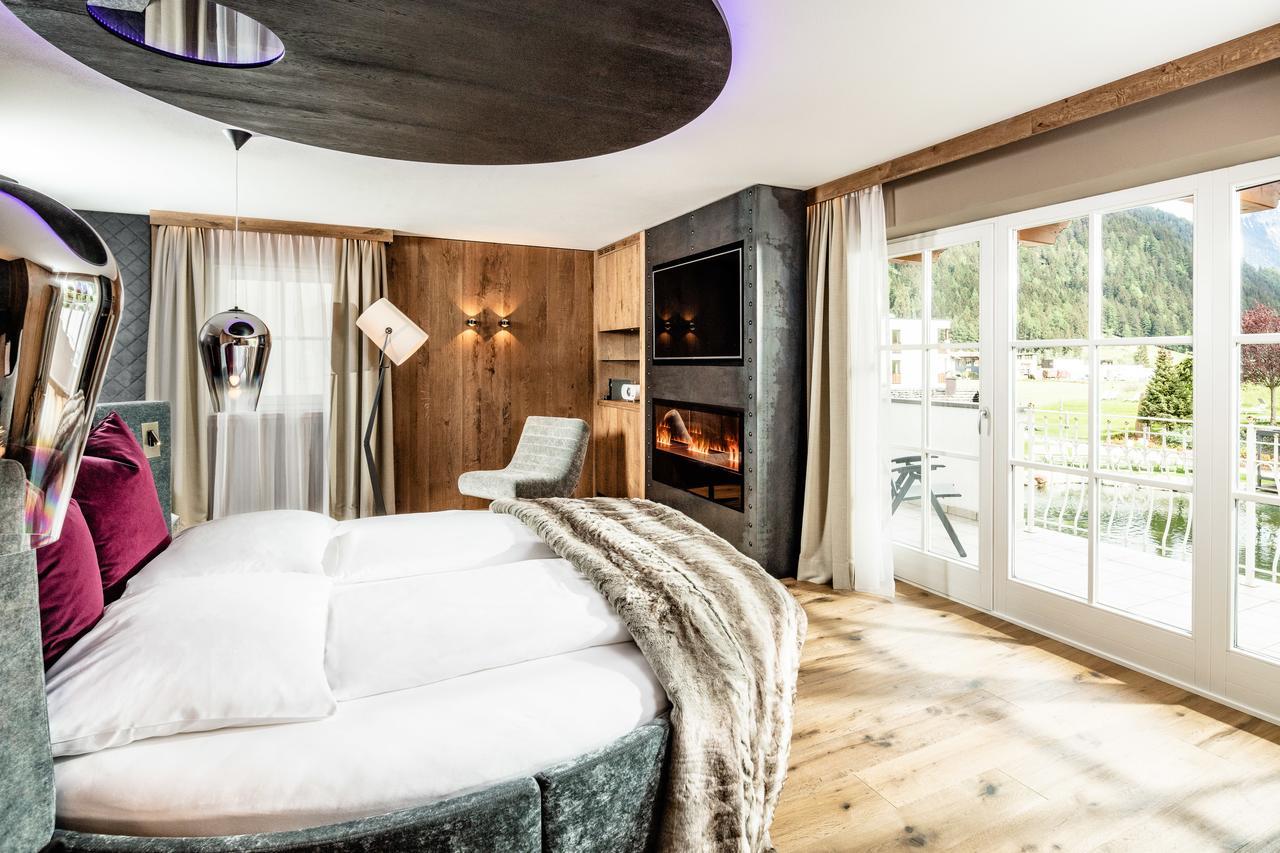 Alpine Luxury Spa Resort Schwarzenstein ルタゴ エクステリア 写真